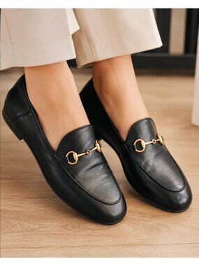 Gucci Black Leather Horsebit Loafers Size 39 EU Womens Classic Black Flats